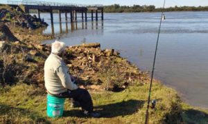 Nuevo encuentro de pesca en playa Los Sauces