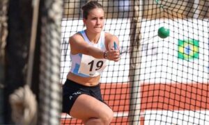 Carmela Cocco hizo historia en el Sudamericano U18 marcando un nuevo récord