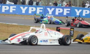 Felipe Saloj corre de local junto al MR Racing