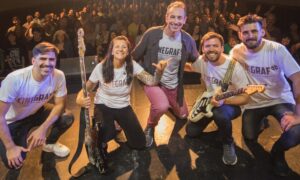 Llega a Concordia una obra musical que recorre los años ’60, ’70 y ‘80