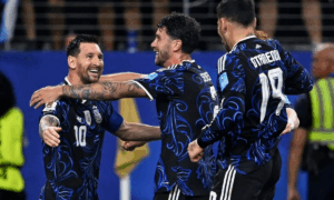 Senesi despidió a Messi señalando que “fue un orgullo ser tu compañero”